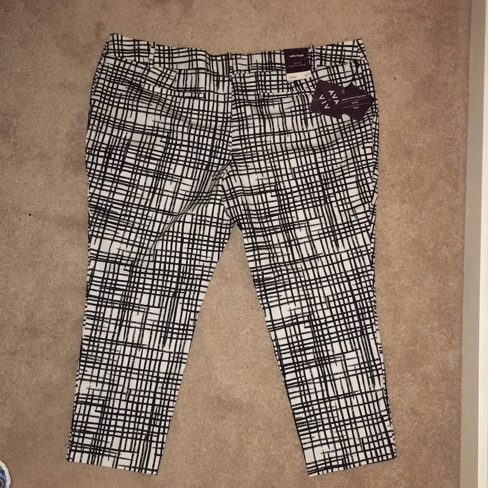 The CUTEST Ankle length pant by Ava & Viv EVER!!!!